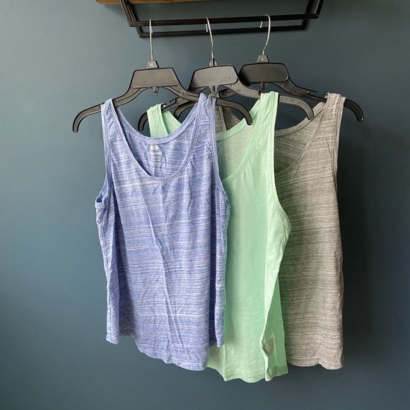 Old Navy Tops - NWOT Old Navy Relaxed Fit Tanks- Bundle of 3